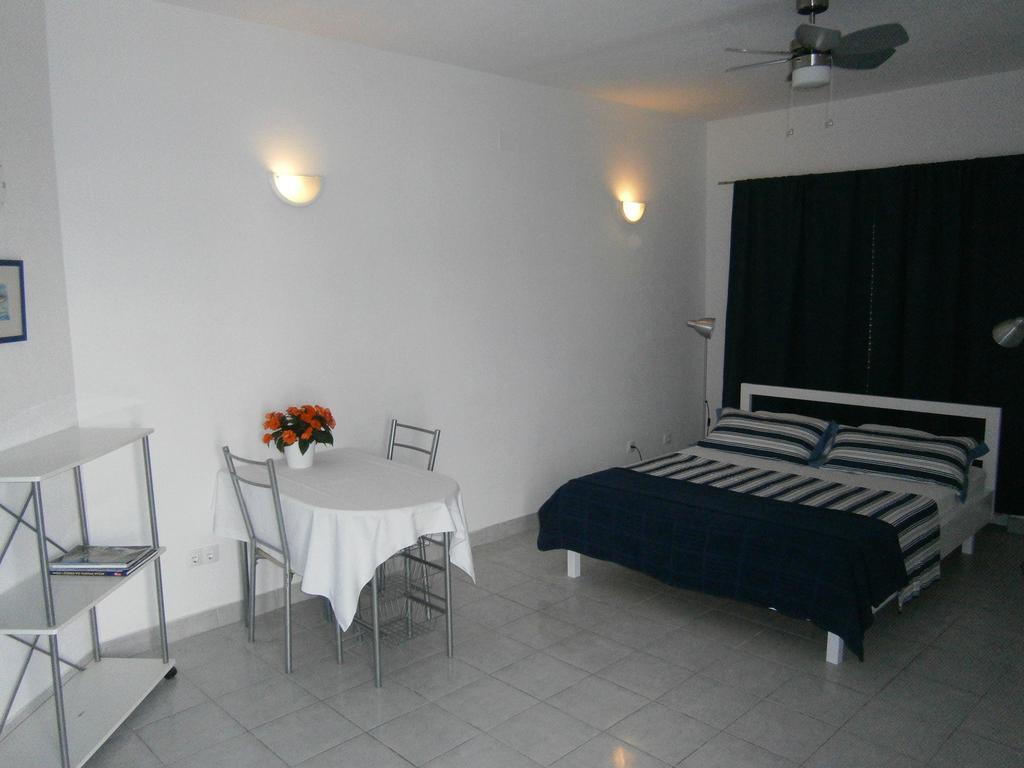 Grbin Apartment *